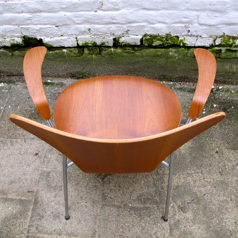 Chaise 3207 en teck et métal, Arne JACOBSEN - 1960