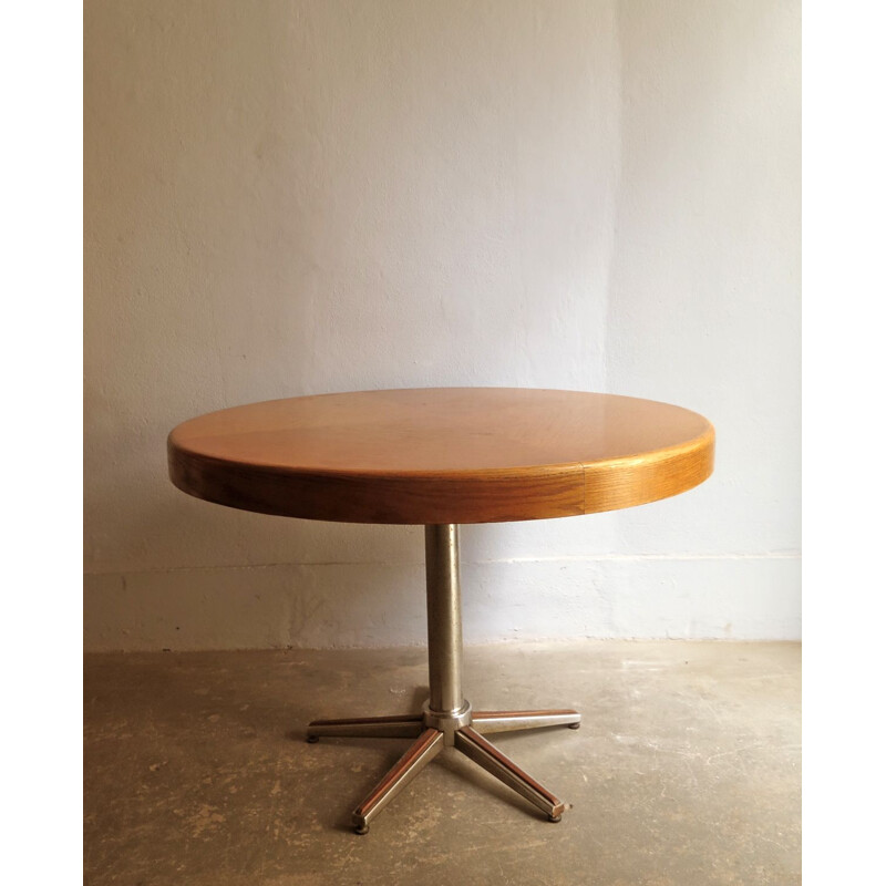 Vintage round coffee table in oak and top in chrome and metal,1970