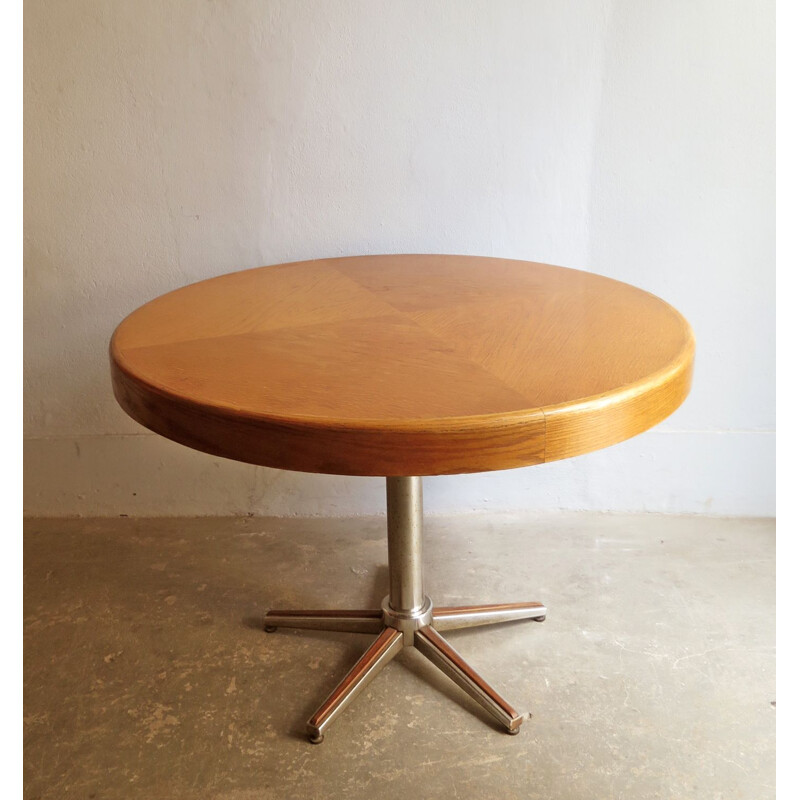 Vintage round coffee table in oak and top in chrome and metal,1970