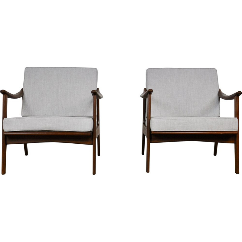 Pair of vintage scandinavian armchairs in teak and white fabric 1960