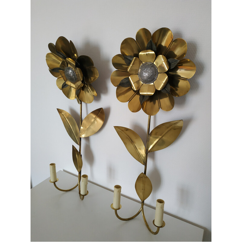 Pair of vintage flower sconces in brass 1970