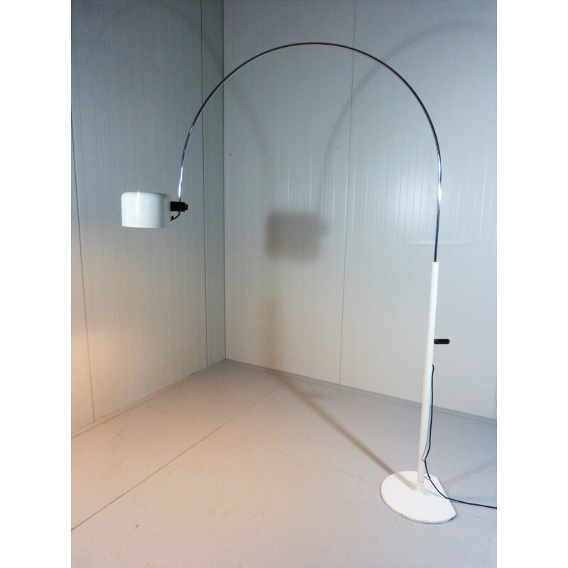 Oluce floor lamp, Joe COLOMBO - 1967