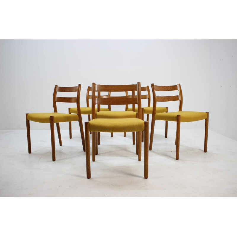 Set of 6 vintage dining chairs in oak n 84 by N.O. Møller 1960