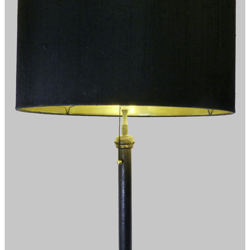 Vintage zwart en groen gepatineerd ijzeren driepoot vloerlamp, 1940