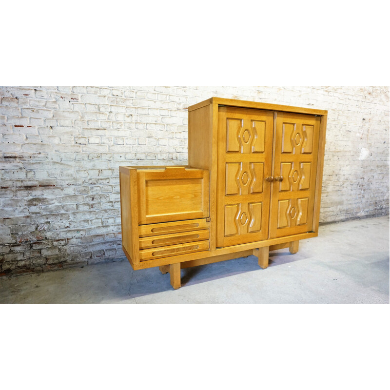 Vintage highboard in oak by Guillerme and Chambron vintage