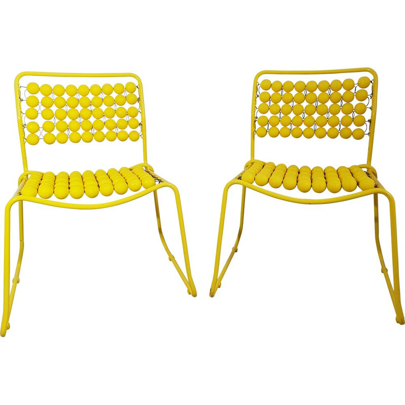 Paire de chaises vintage jaunes en acier et plastique 1980