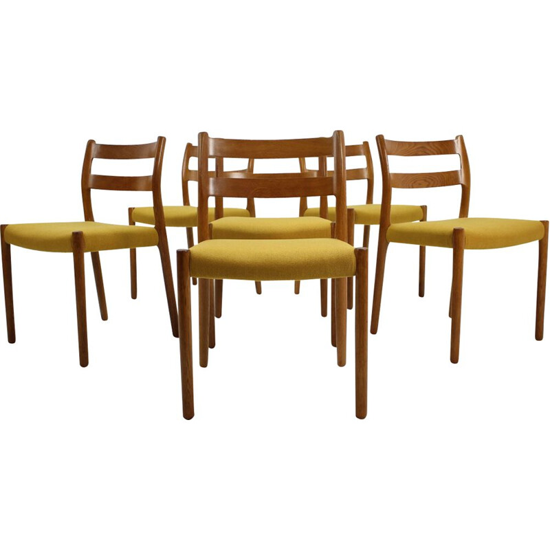 Set of 6 vintage dining chairs in oak n 84 by N.O. Møller 1960