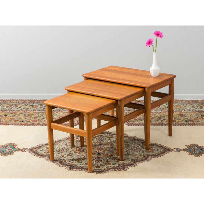 Vintage nesting tables 1960