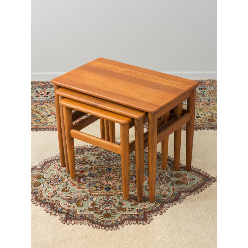 Vintage nesting tables 1960