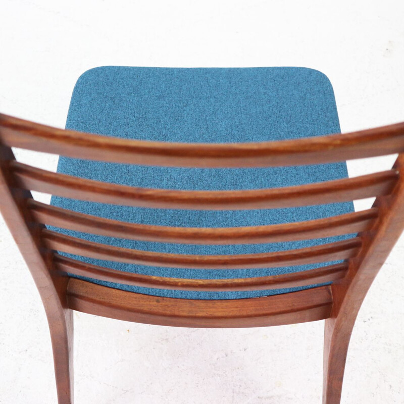 Blue dining chair in teak