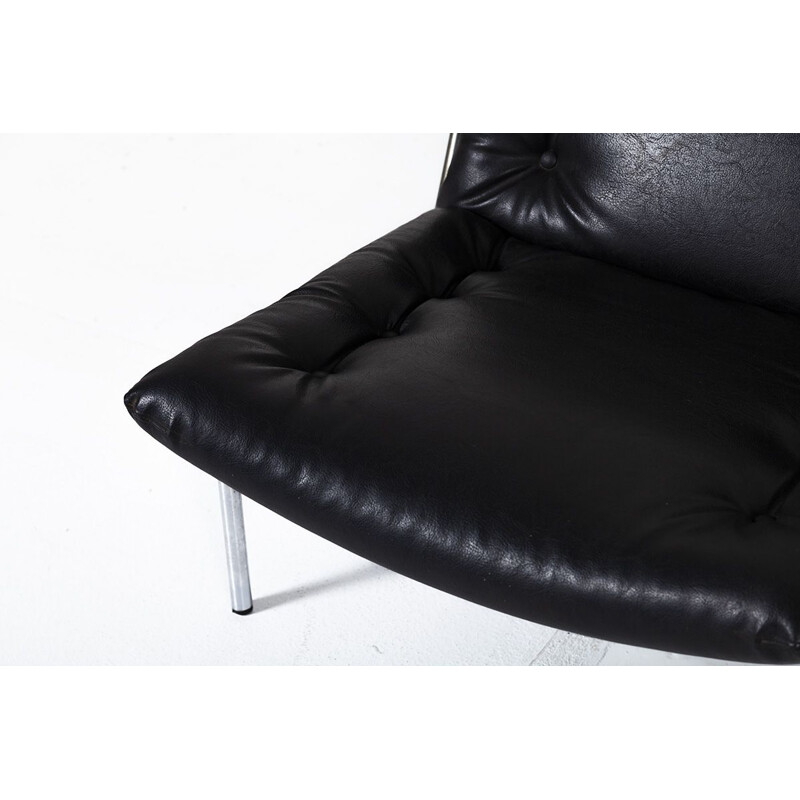 Vintage SZ07 Nagoya armchair for ’t Spectrum in black leather and metal 1960
