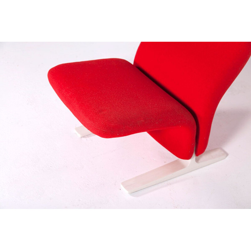 Vintage concorde armchair in red wool and steel by Artifort, 1960