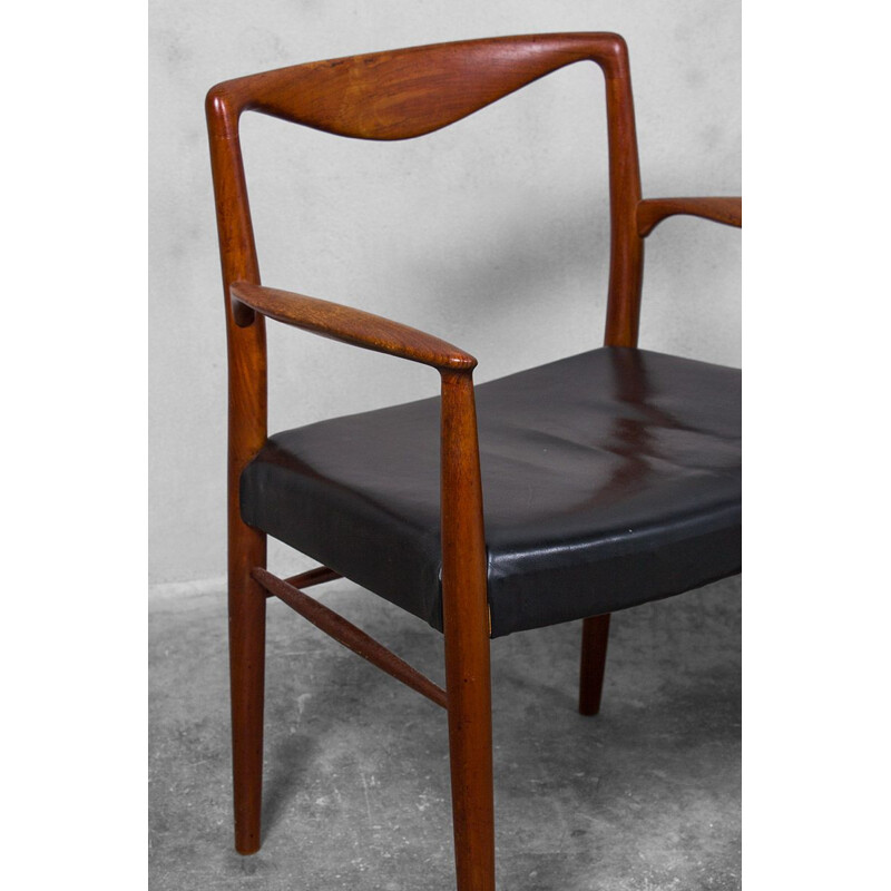 2 vintage Danish rosewood armchairs by Kai Lyngfeldt-larsen for Søren Willadsen,1960