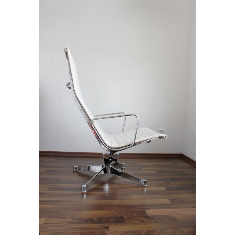 Lounge chair model EA124 by Herman Miller Eames,1960