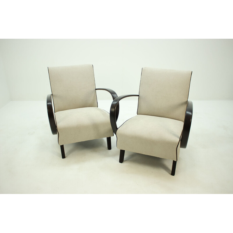 Set of two vintage armchairs in oak by Jindřich Halabala, Czechoslovakia 1950s