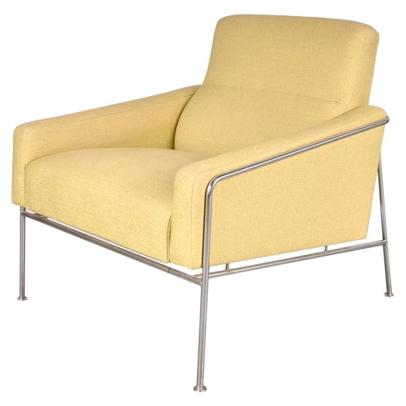 Vintage armchair Airport by Arne Jacobsen for Fritz Hansen Denmark 1960s