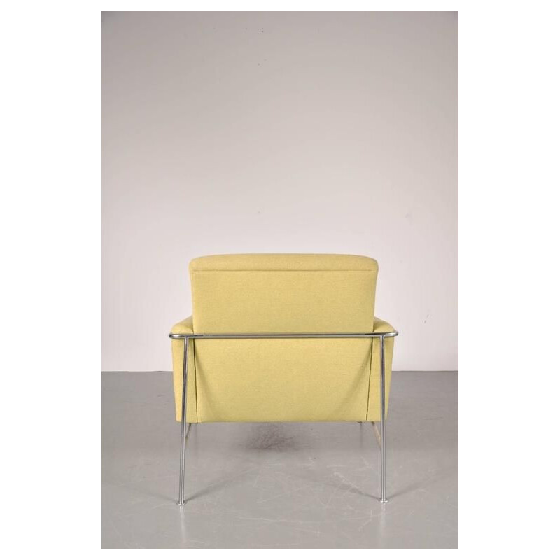 Vintage armchair Airport by Arne Jacobsen for Fritz Hansen Denmark 1960s