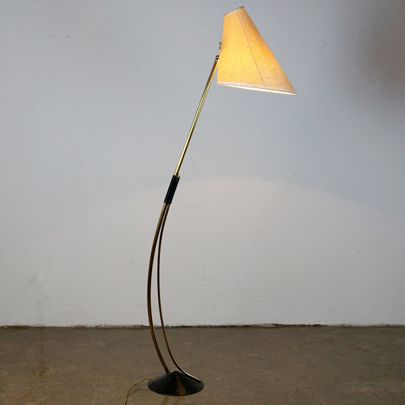 Lampadaire vintage en laiton Autriche milieu du siècle