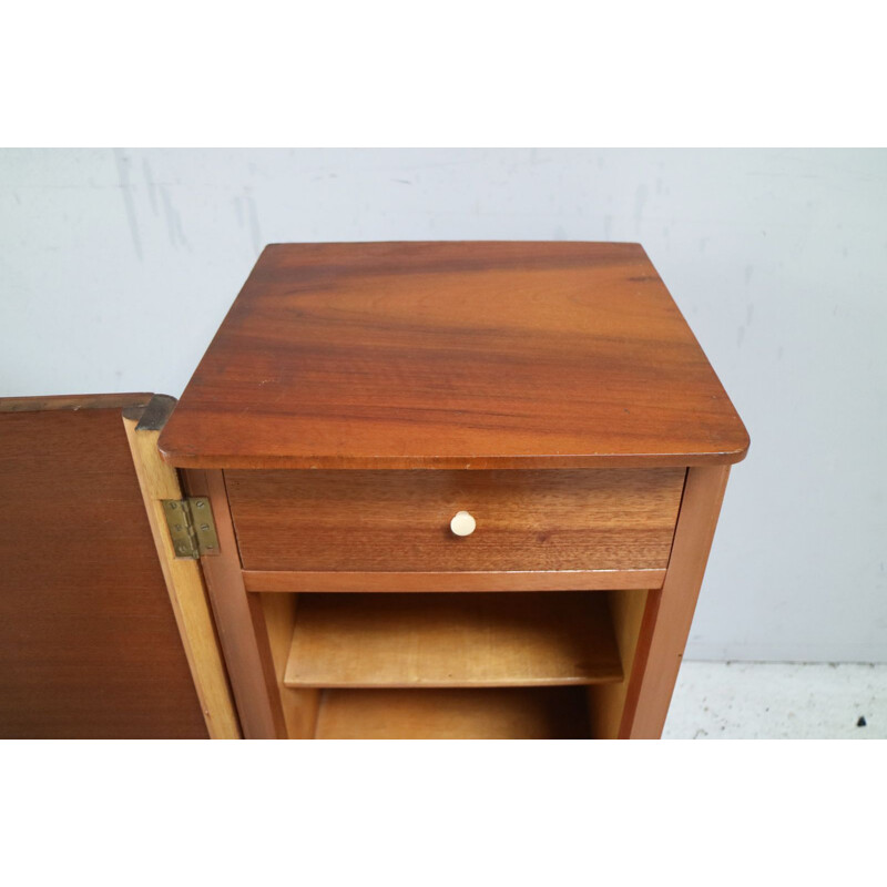 Pair of vintage night stands in walnut 1930s
