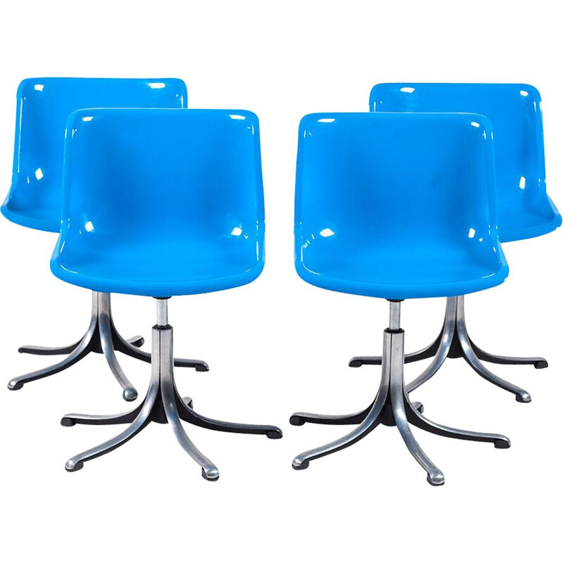 Suite de 4 chaises vintage bleues modus par Osvaldo Borsani pour Tecno