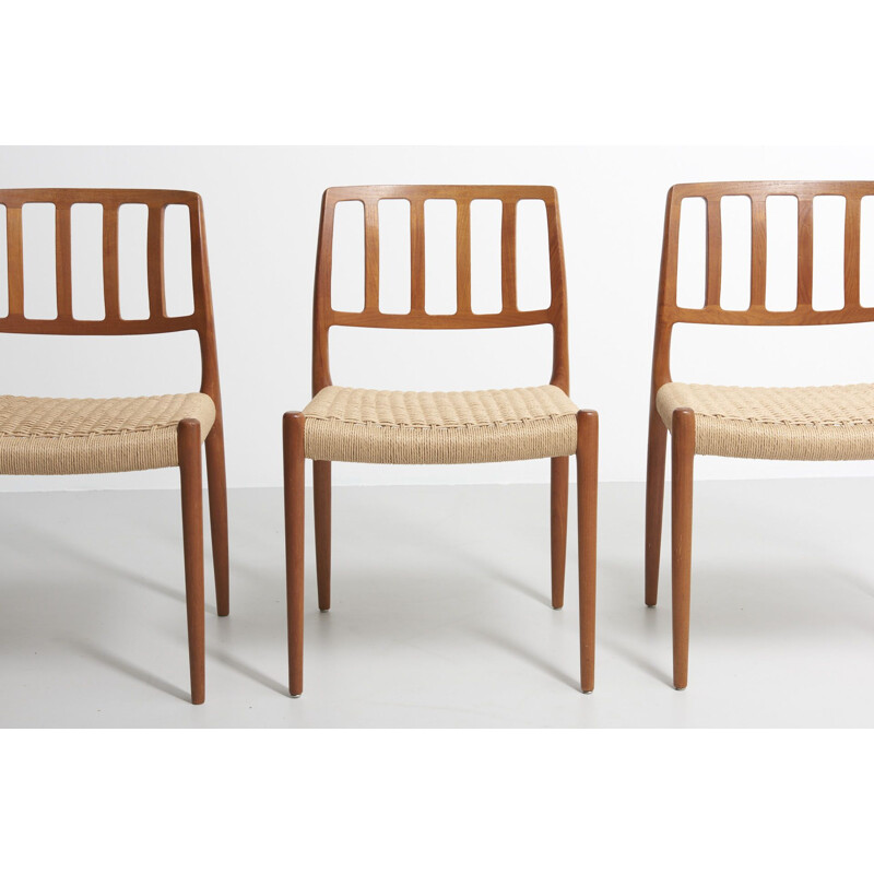 4 chaises à repas vintage par Niels O. Moller,1970