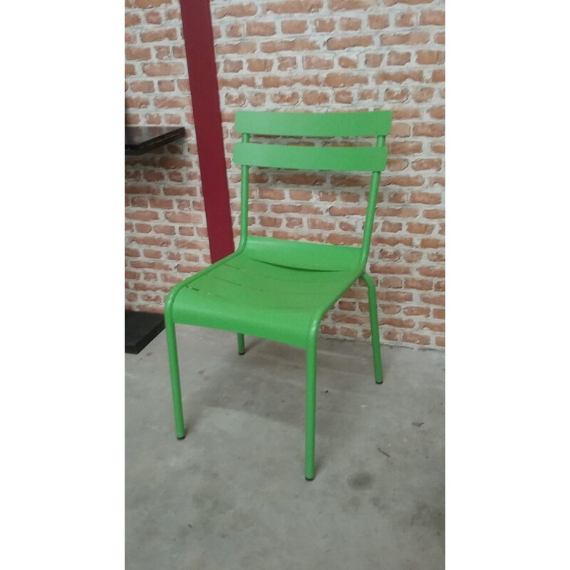 Set of 6 vintage chairs green bar terrace 