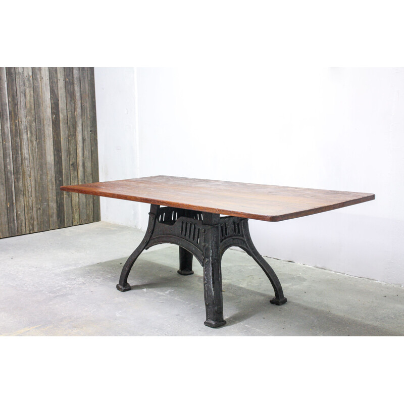 Vintage industrial table in solid oakwood, UK 1940