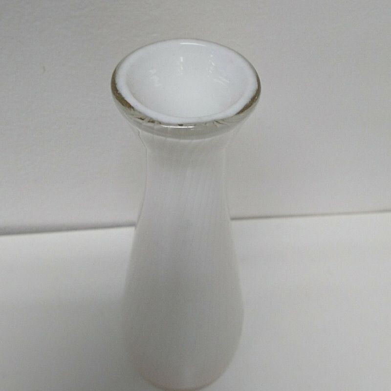 Vase blanc vintage par Hermann Bongard