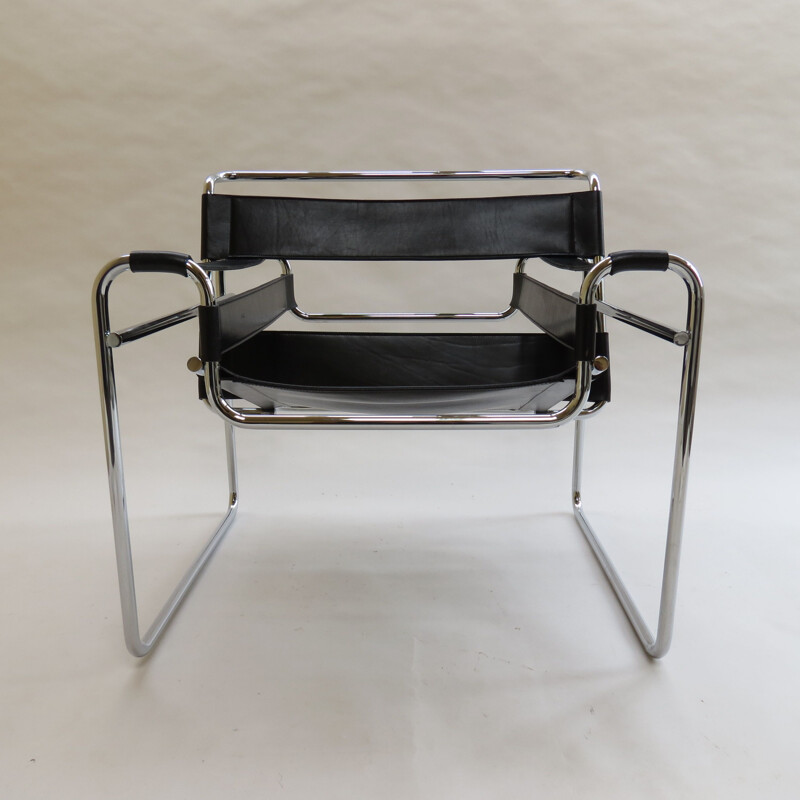 Chaise Wassily B3 par Marcel Breuer