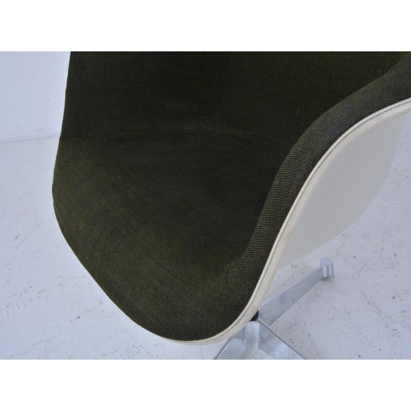 Vintage desk chair swivel by Charles and Ray Eames Herman Miller Edition 60s 