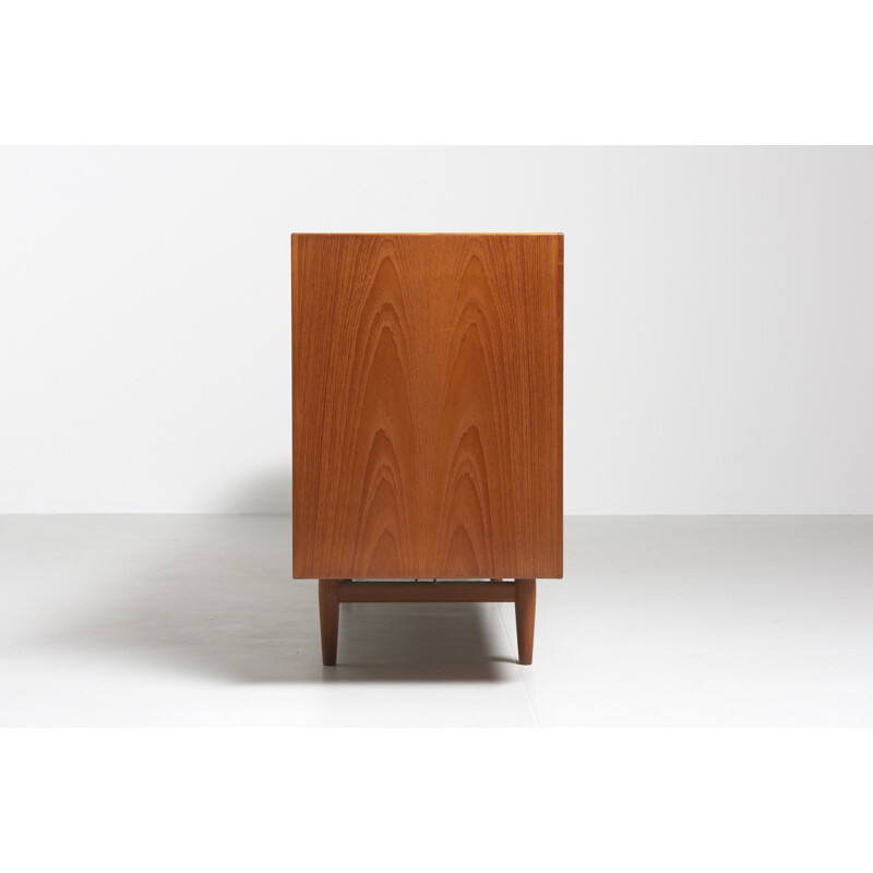 Vintage scandinavian teak 29A sideboard for Sibast 1950