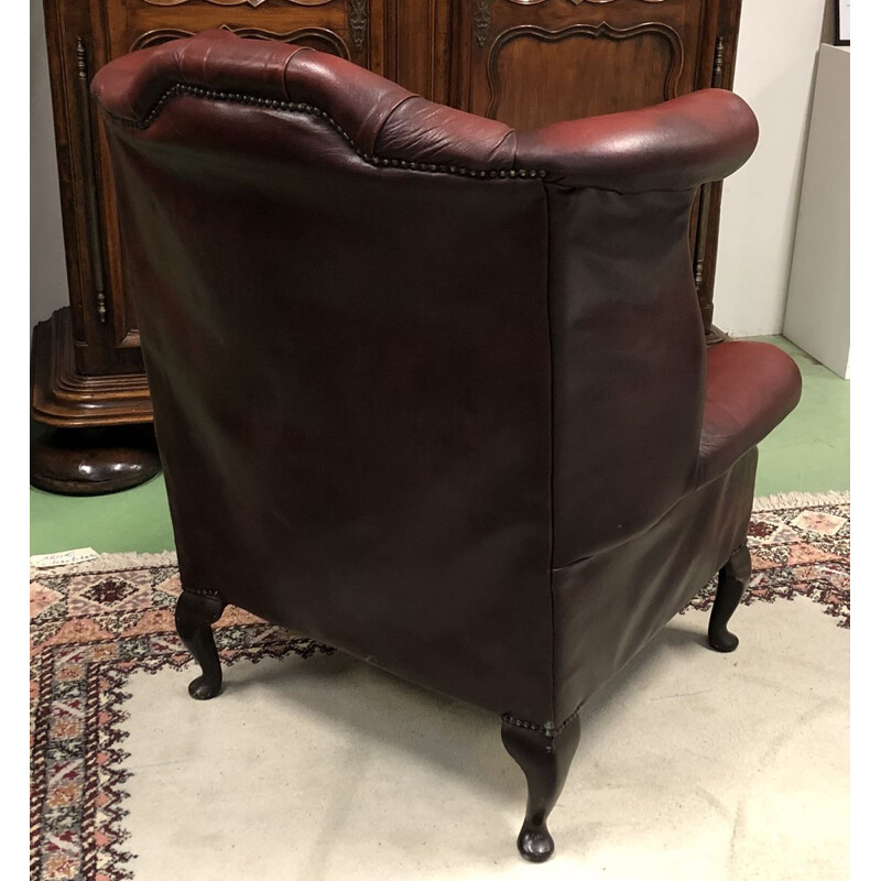 Vintage Chesterfield armchair in red leather 1970
