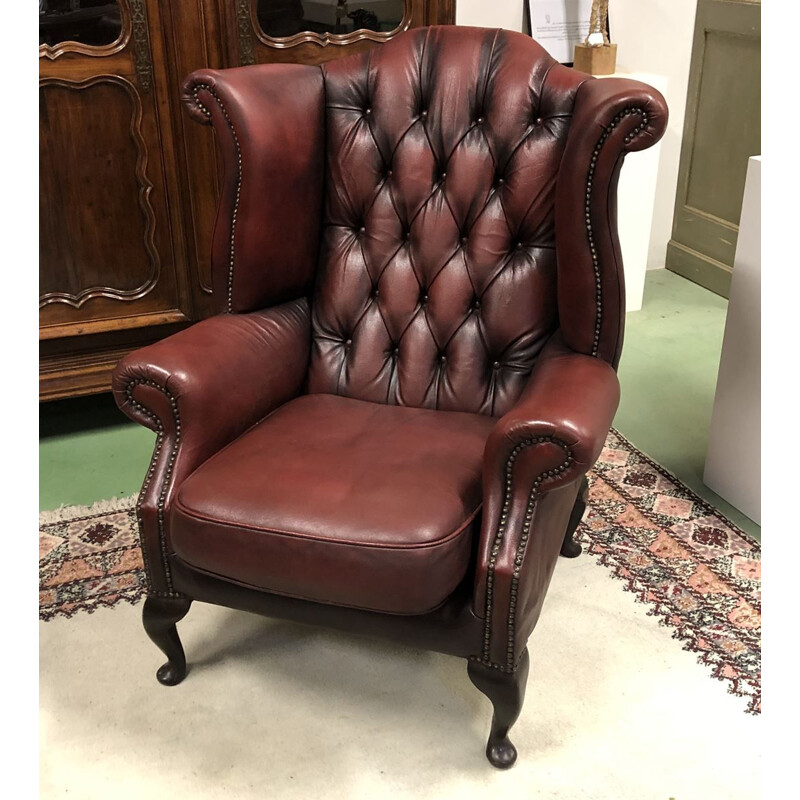 Vintage Chesterfield armchair in red leather 1970