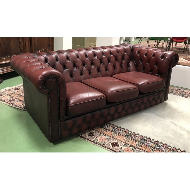 Vintage red leather sofa 1970