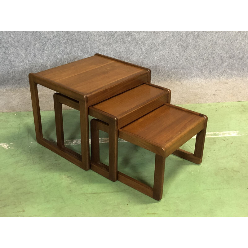 Vintage nesting tables in teak 70s