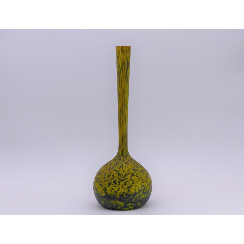 Vintage yellow vase by Delatte Nancy in glass 1930