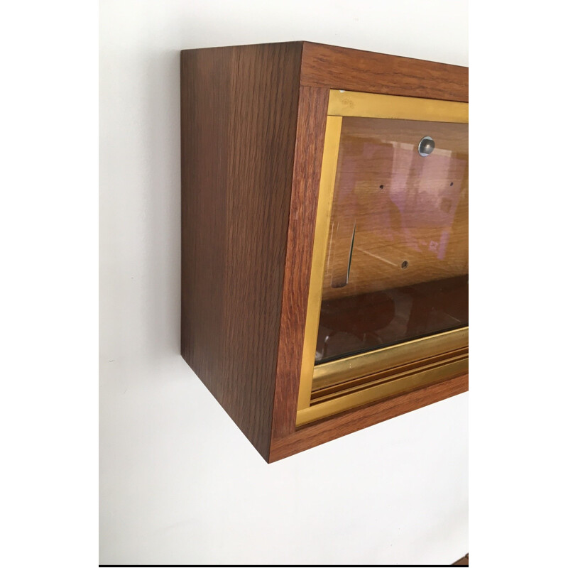 Enfilade vintage scandinave avec étagère murale en teck et laiton 1960 