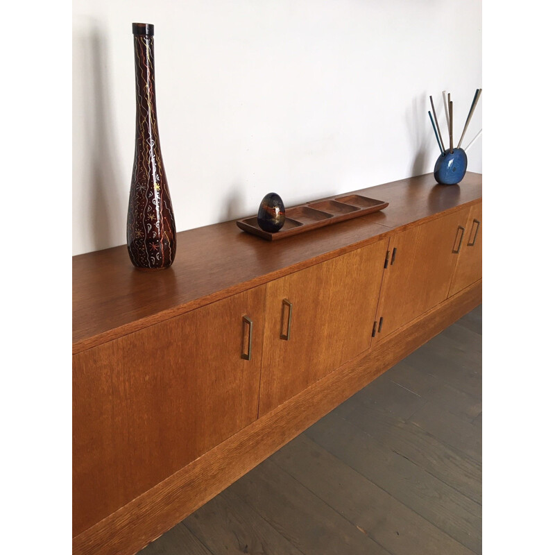 Enfilade vintage scandinave avec étagère murale en teck et laiton 1960 