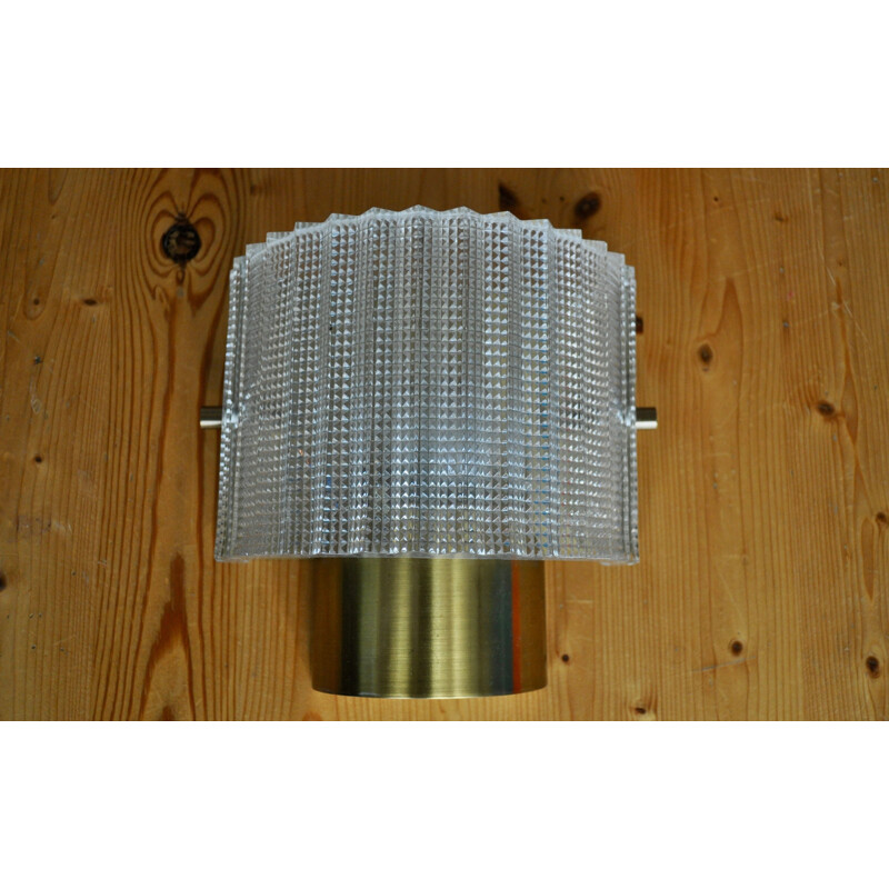 Vintage scandinavian sconce for Verrerie Orrefors in glass and brass 1960