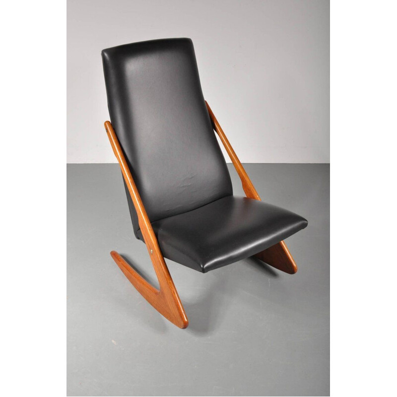 Boomerang rocking chair by Mogens Kold