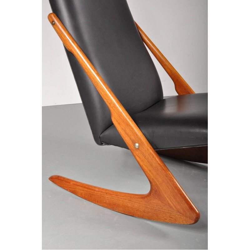 Boomerang rocking chair by Mogens Kold
