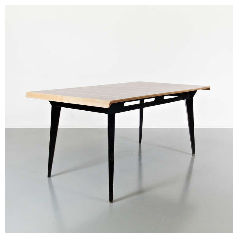 Vintage dining table by Robin Day for Hille