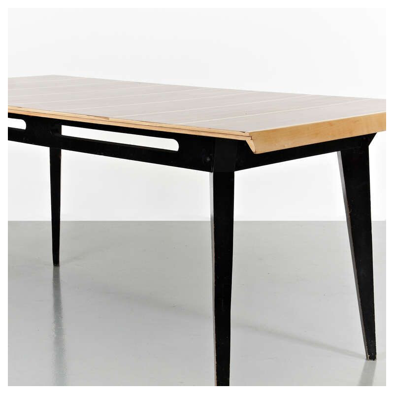 Vintage dining table by Robin Day for Hille