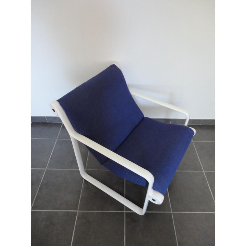 Aluminum and blue fabric armchair, Andrew Ivar MORRISON & Bruce HANNAH, Knoll edition - 1975