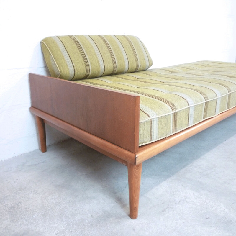 Vintage daybed in teak Danish, 1960