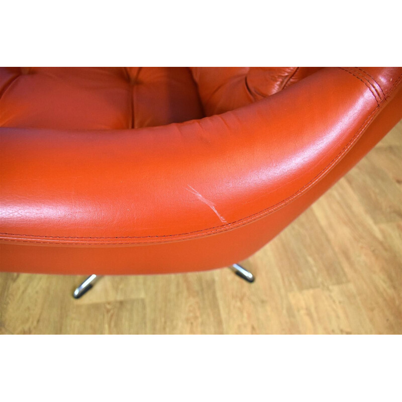 Fauteuil lounge pivotant vintage en cuir rouge danois des années 1960 