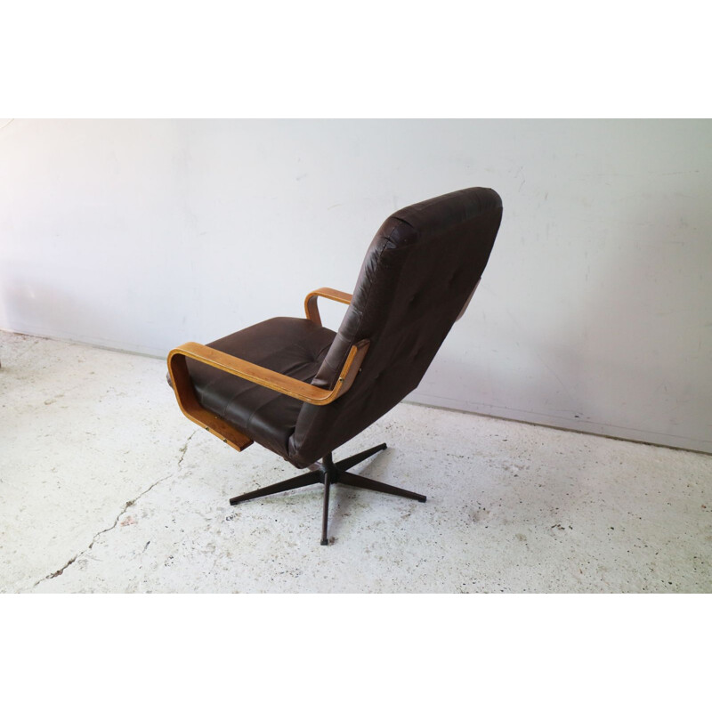 Vintage Lounge chair in leather 1970s Danish