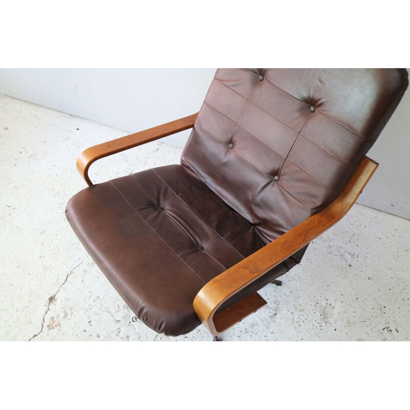 Vintage Lounge chair in leather 1970s Danish