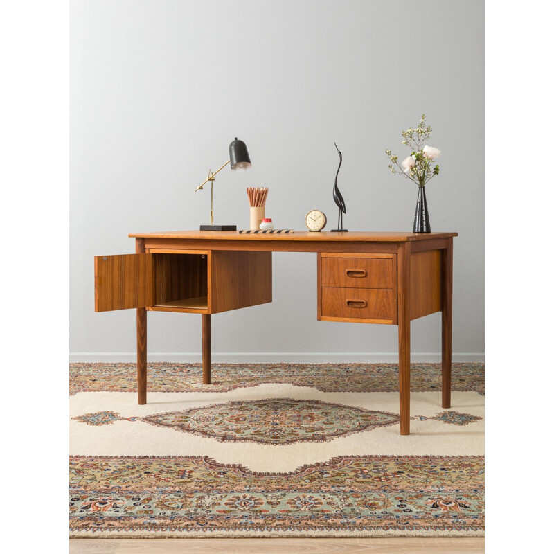 Vintage Scandinavian desk in teak from the 60s
