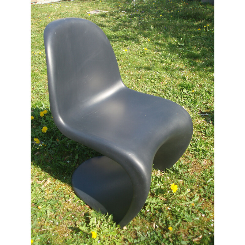 Set of 6 vintage black chairs for Vitra in polycarbonate